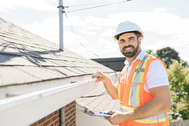 Best Roof Gutter Cleaning  in Granger, WA